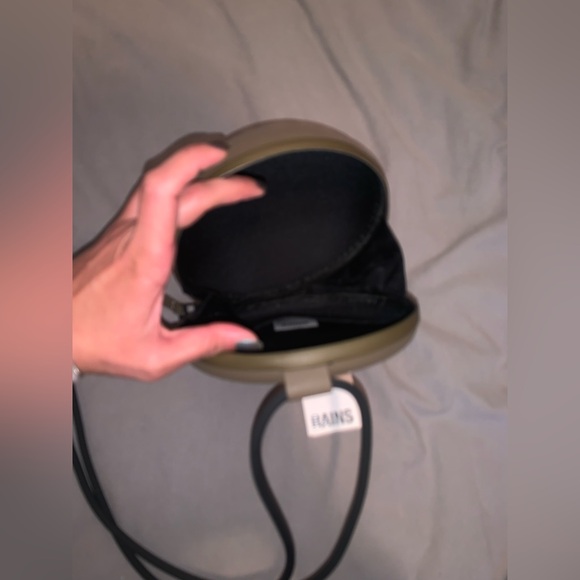 RAINS BAG - Picture 3 of 6